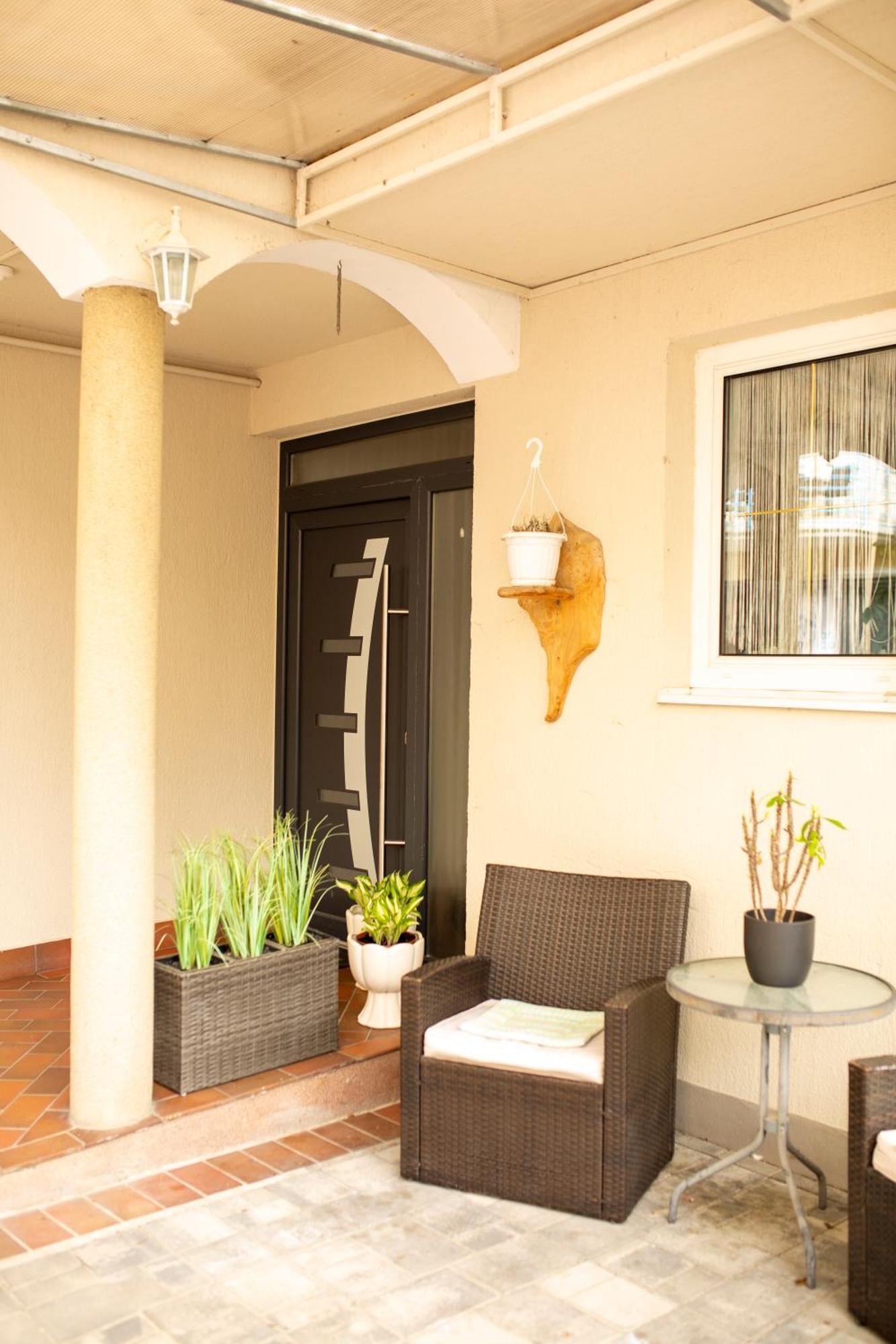 Huerkecz Apartmanhaz Hévíz 외부 사진