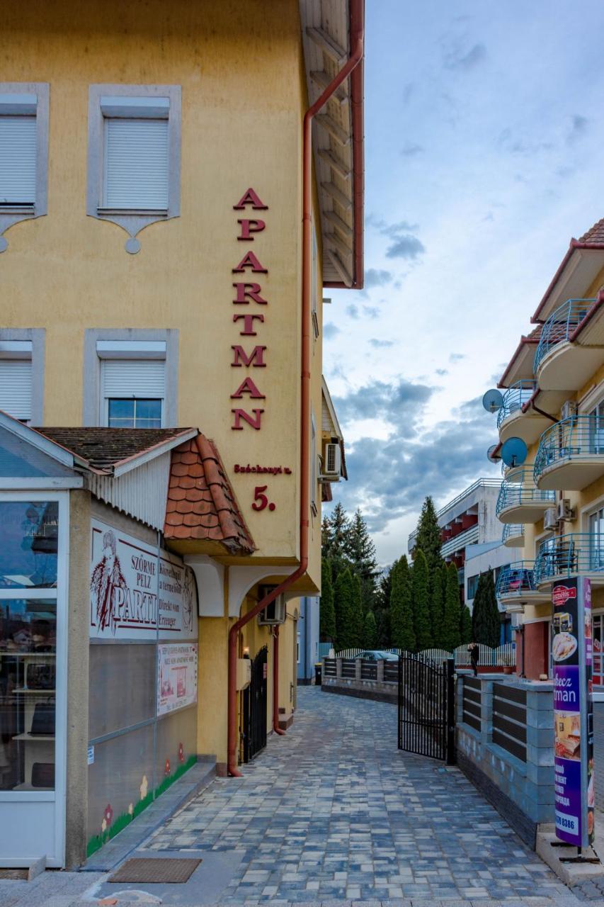 Huerkecz Apartmanhaz Hévíz 외부 사진